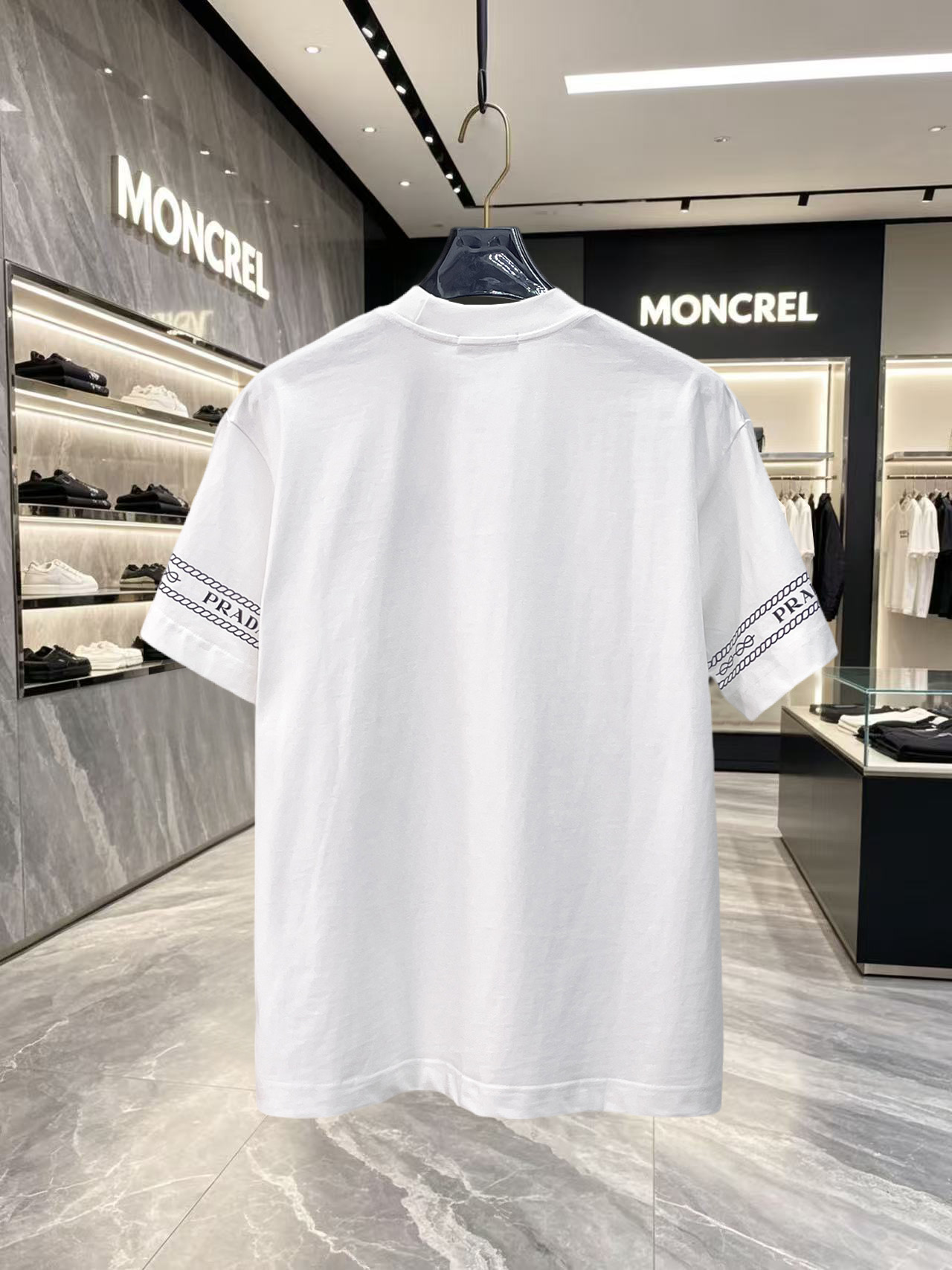 short sleeves